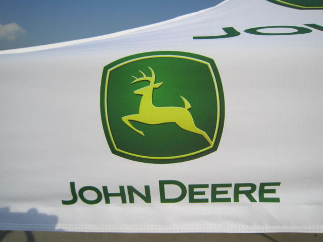 Faltzelt mit Dachdruck John Deere